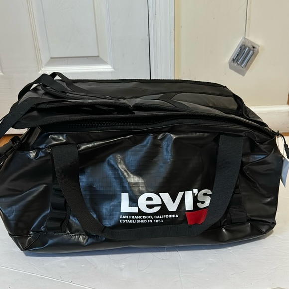 Levi’s travel backpack - Picture 1 of 9